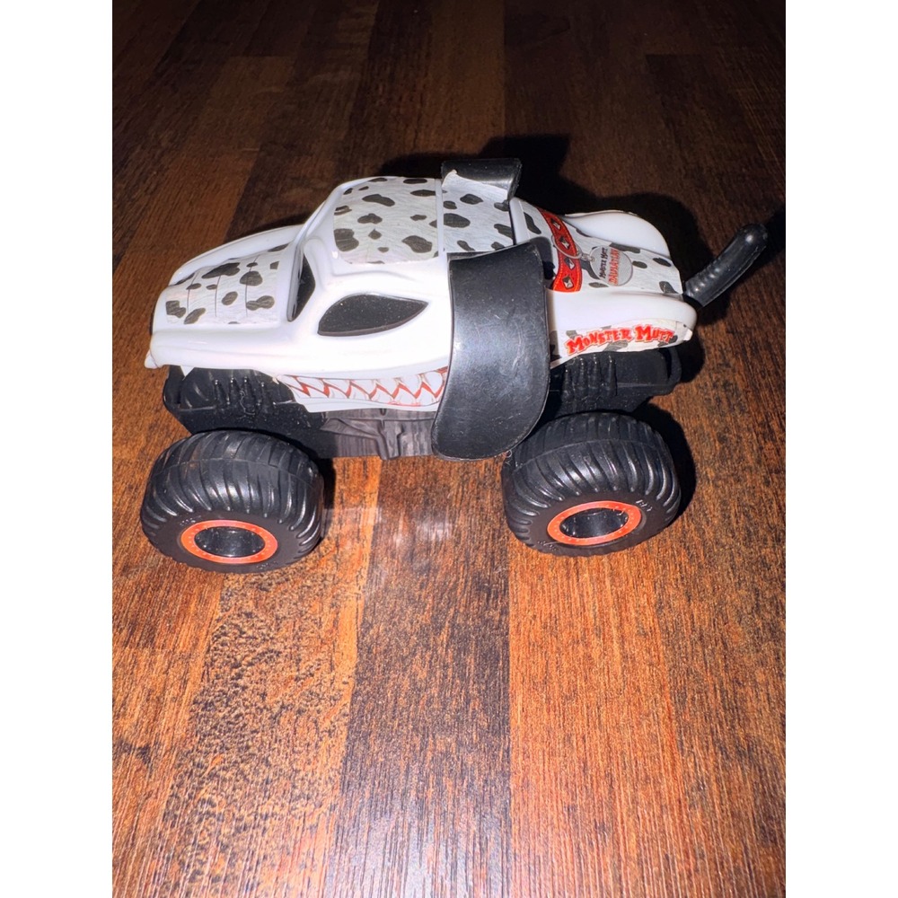 Monster Jam Monster Mutt Dalmatian Toy Truck‎ White Black Spots